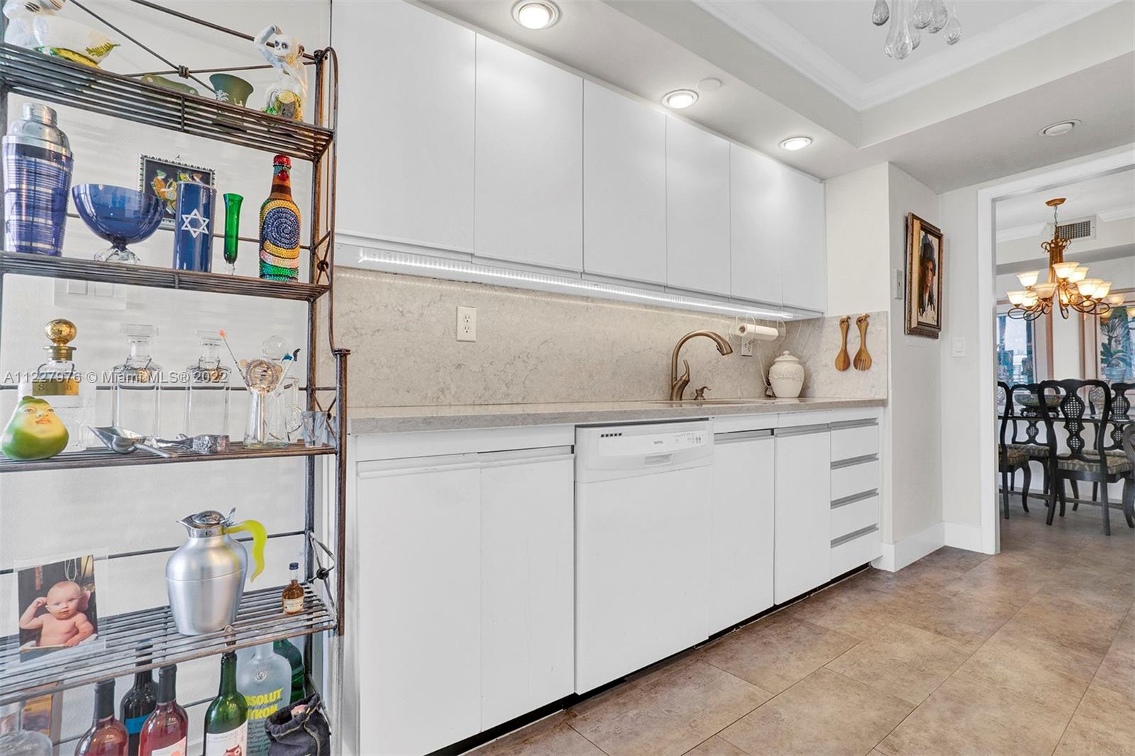 4000 Towerside Ter Unit: 606