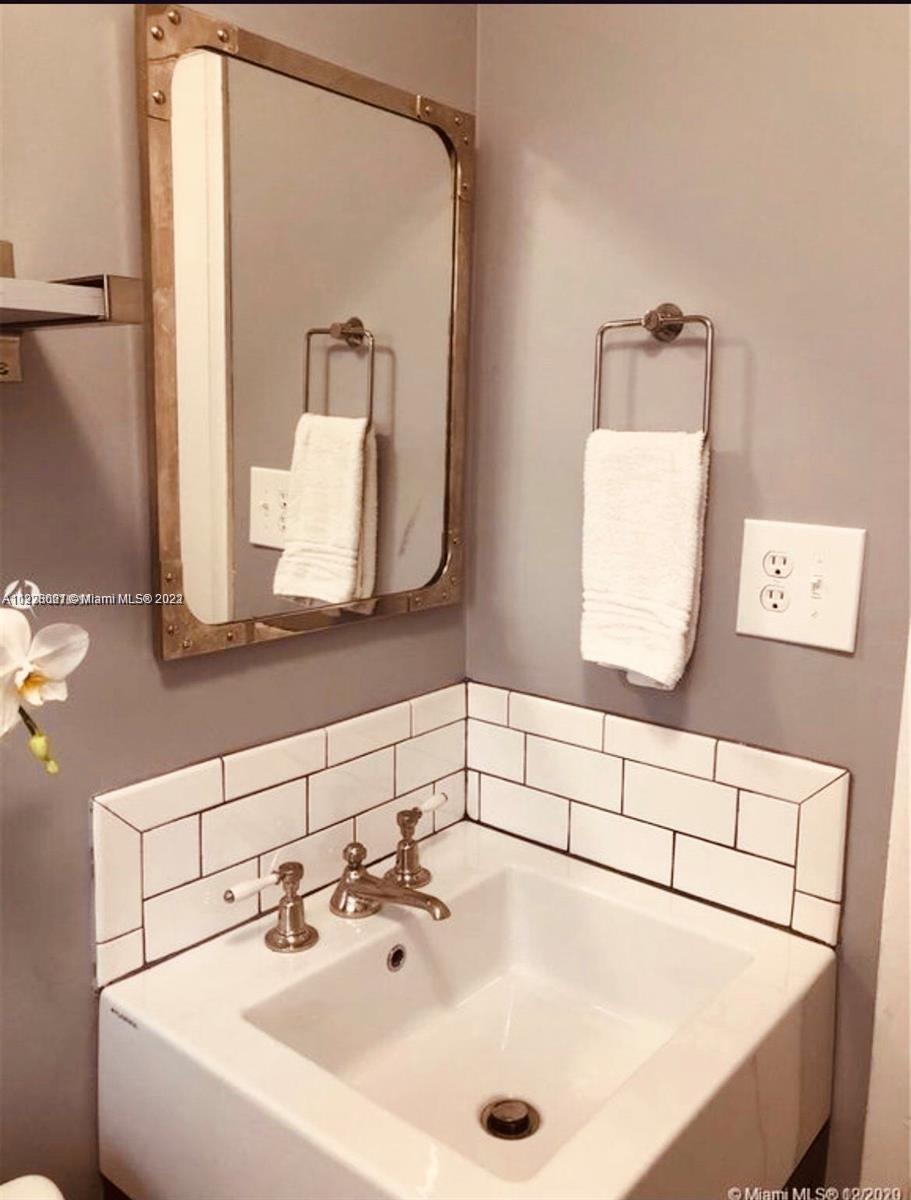 11241 SW 7th Ter Unit: 1