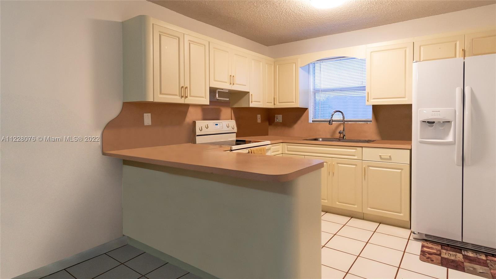 12611 SW 211th Ter