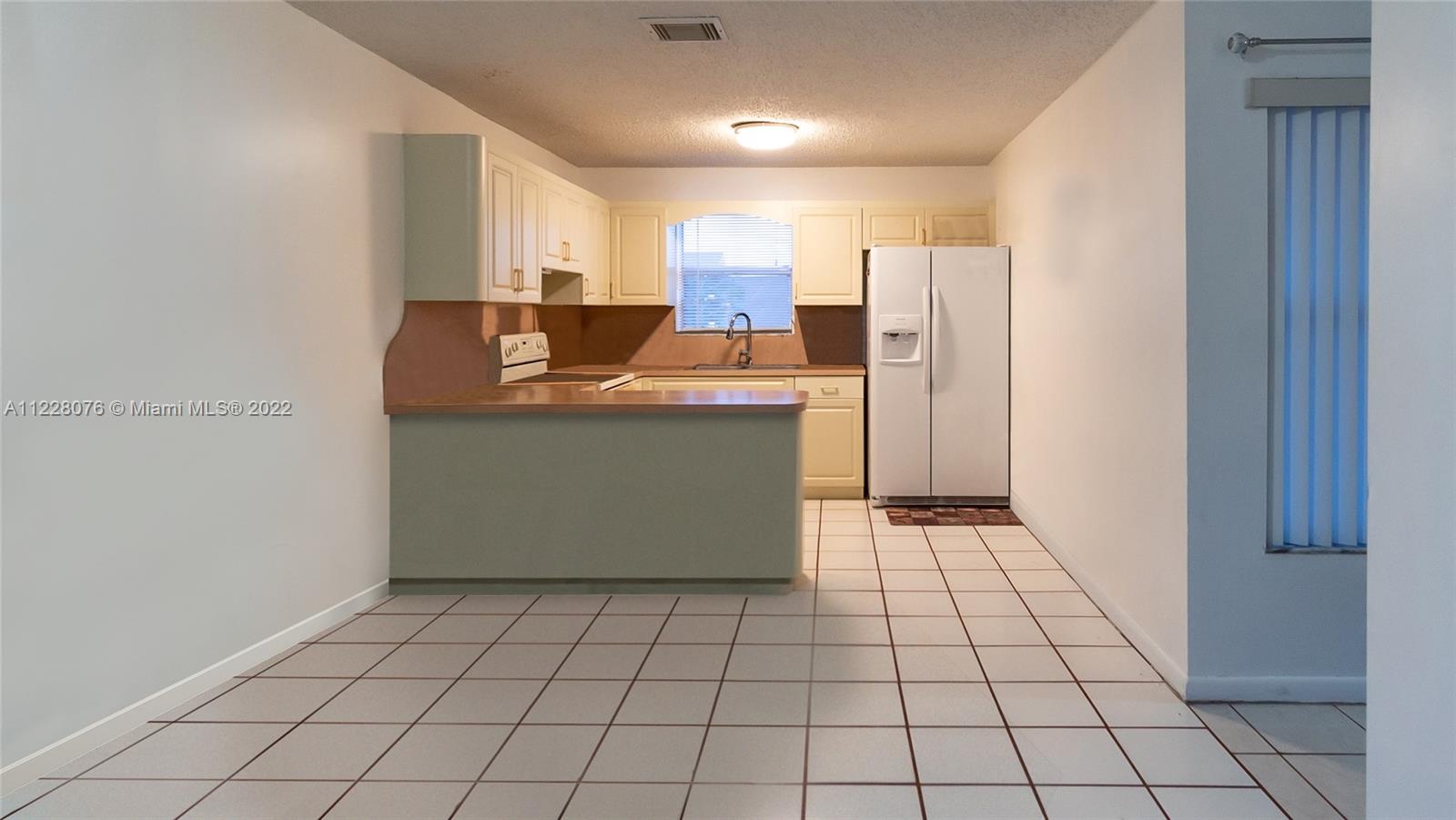12611 SW 211th Ter