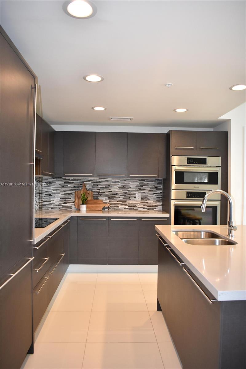 7661 NW 107th Ave Unit: 501