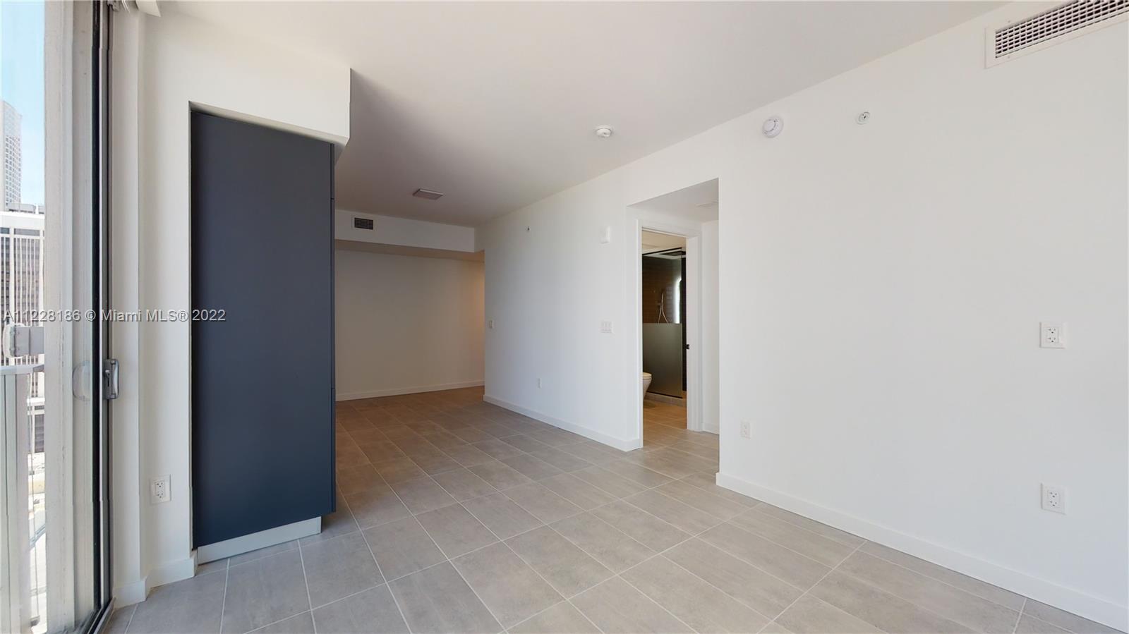 227 NE 2nd St Unit: 2209