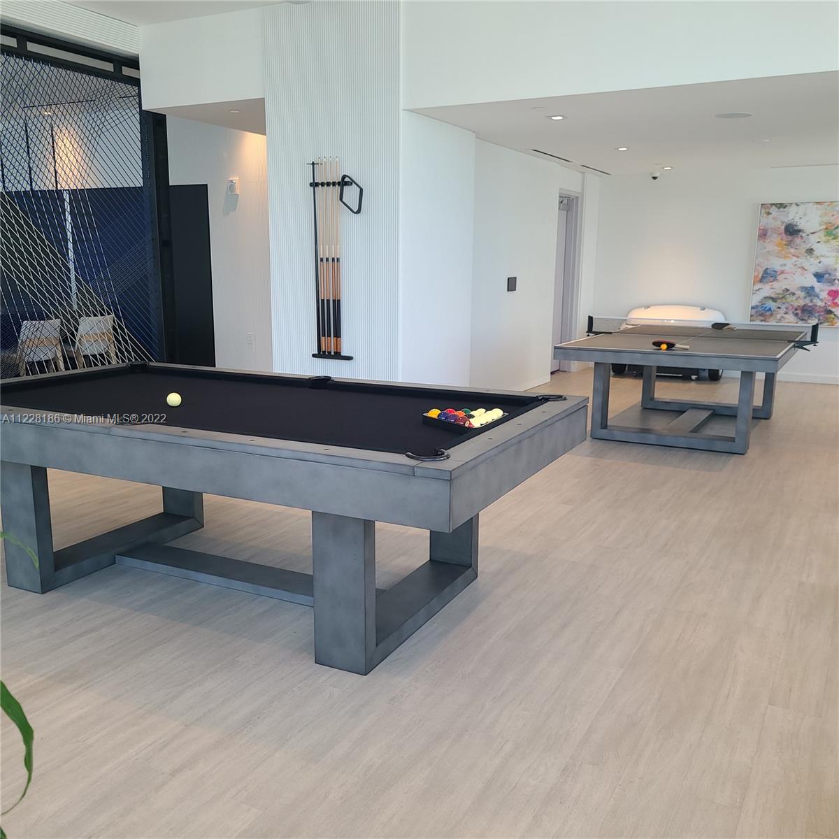 227 NE 2nd St Unit: 2209