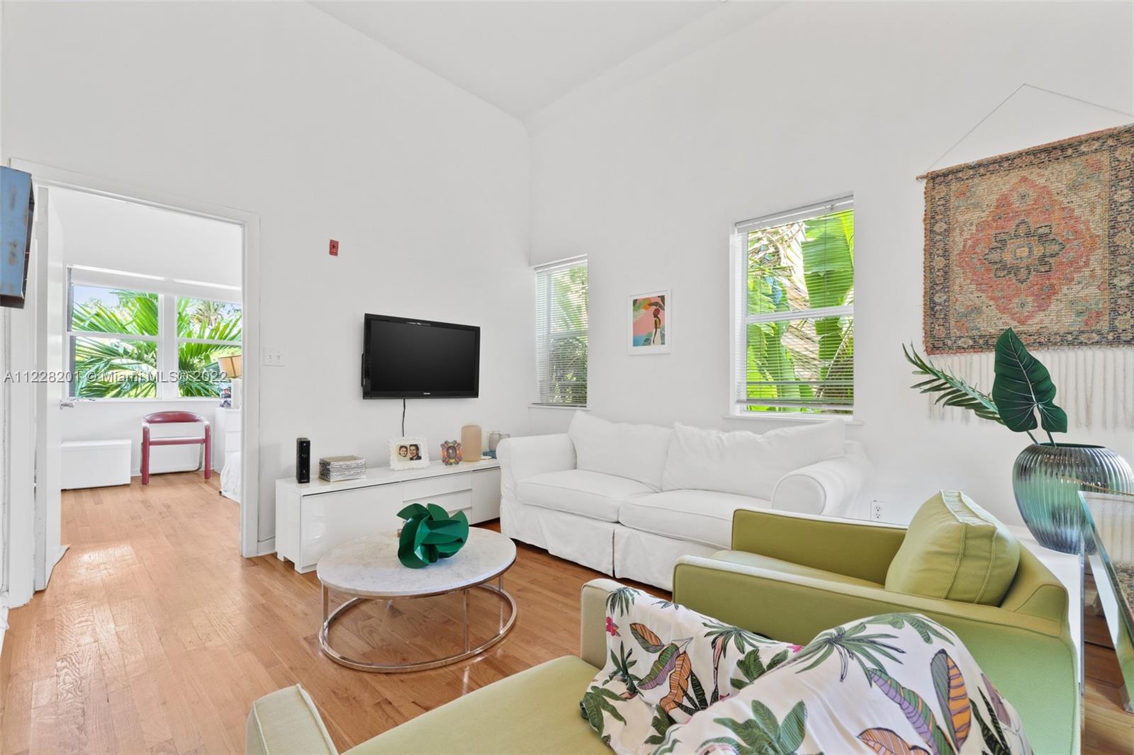 1521 Lenox Ave Unit: 308