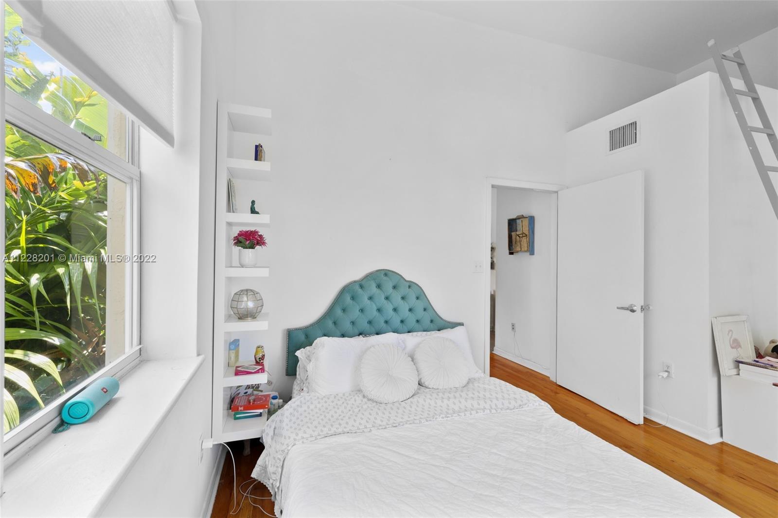 1521 Lenox Ave Unit: 308