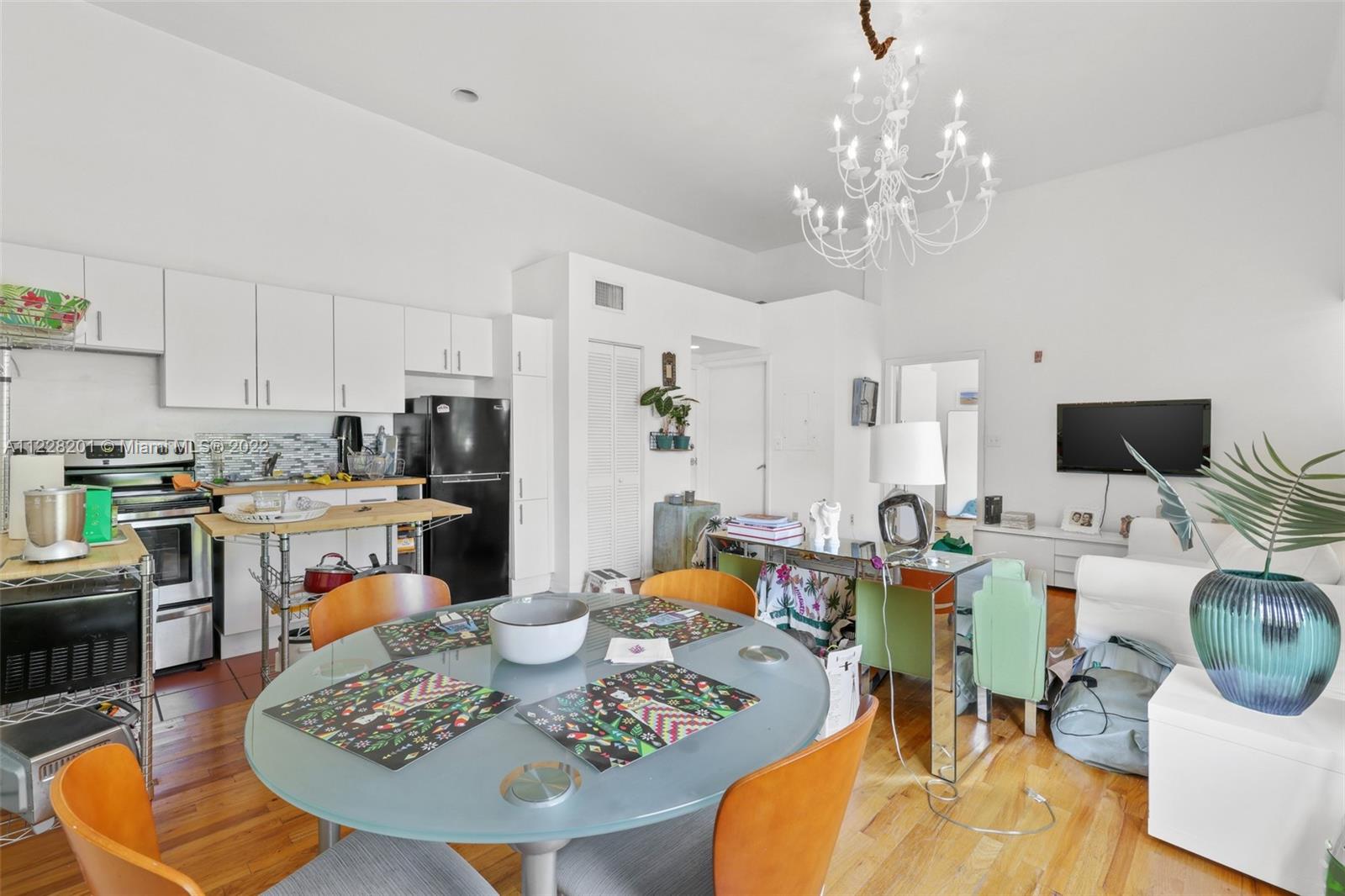 1521 Lenox Ave Unit: 308