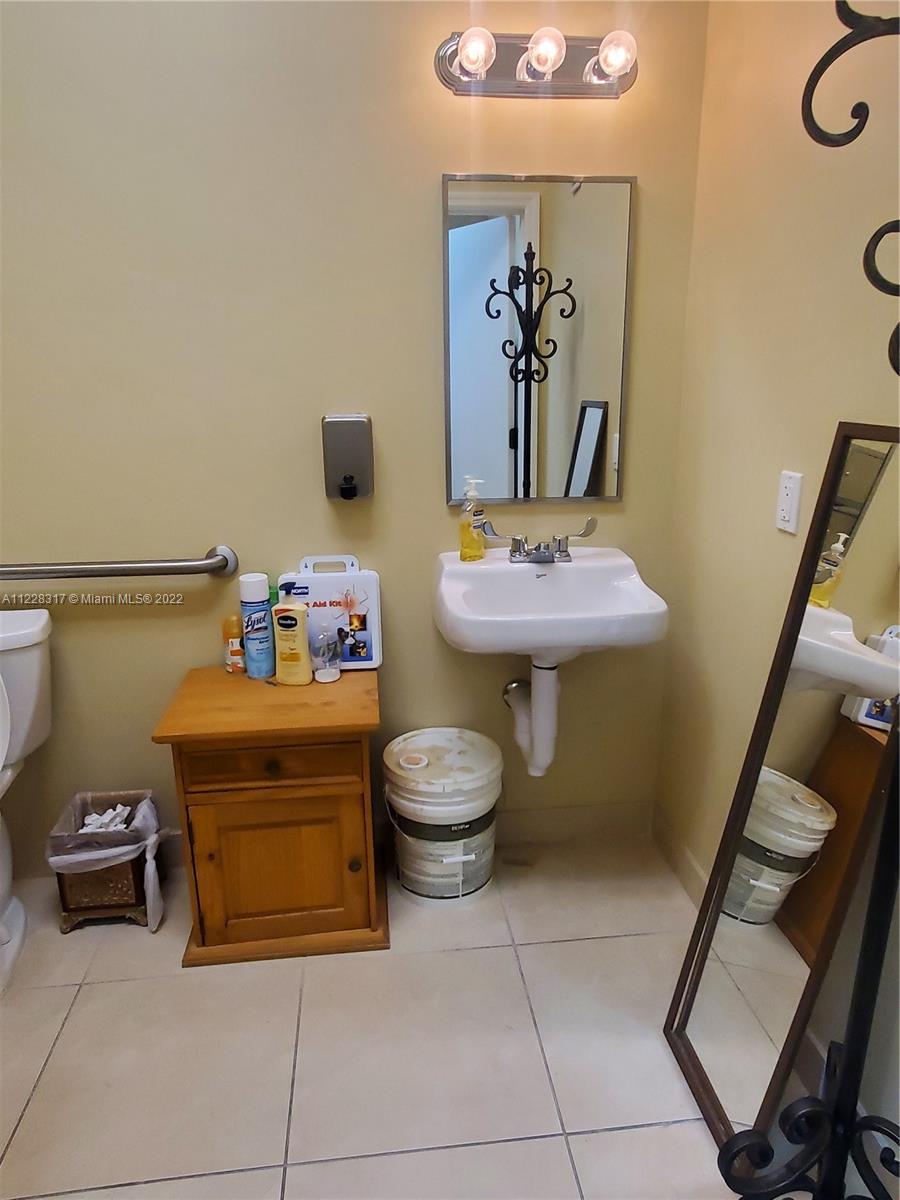 1911 NW 150th Ave Unit: 202