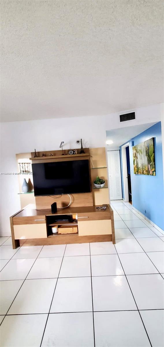 5350 W 21st Ct Unit: 407