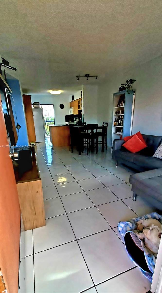 5350 W 21st Ct Unit: 407