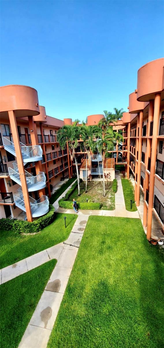 5350 W 21st Ct Unit: 407