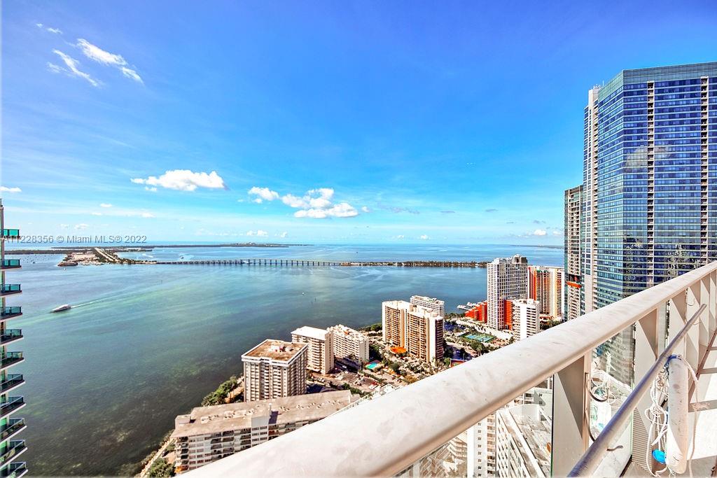 1300 Brickell Bay Dr Unit: 1010