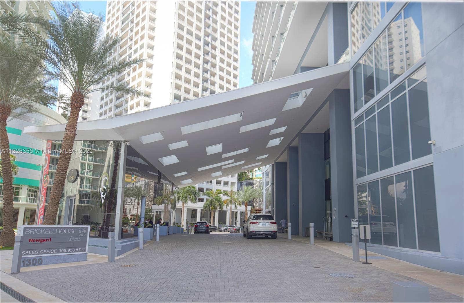 1300 Brickell Bay Dr Unit: 1010