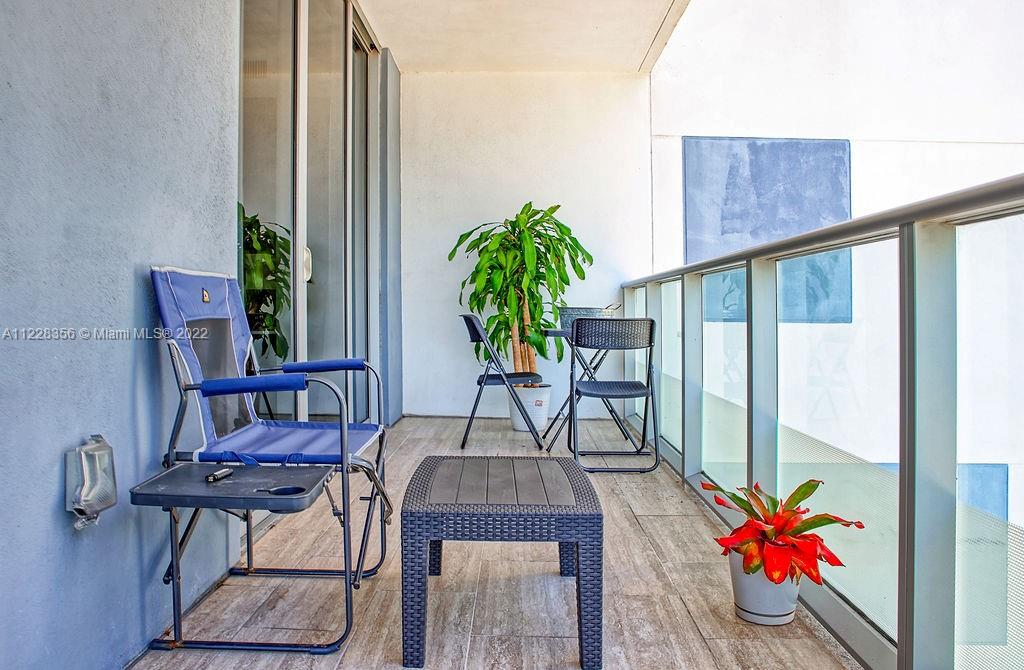 1300 Brickell Bay Dr Unit: 1010