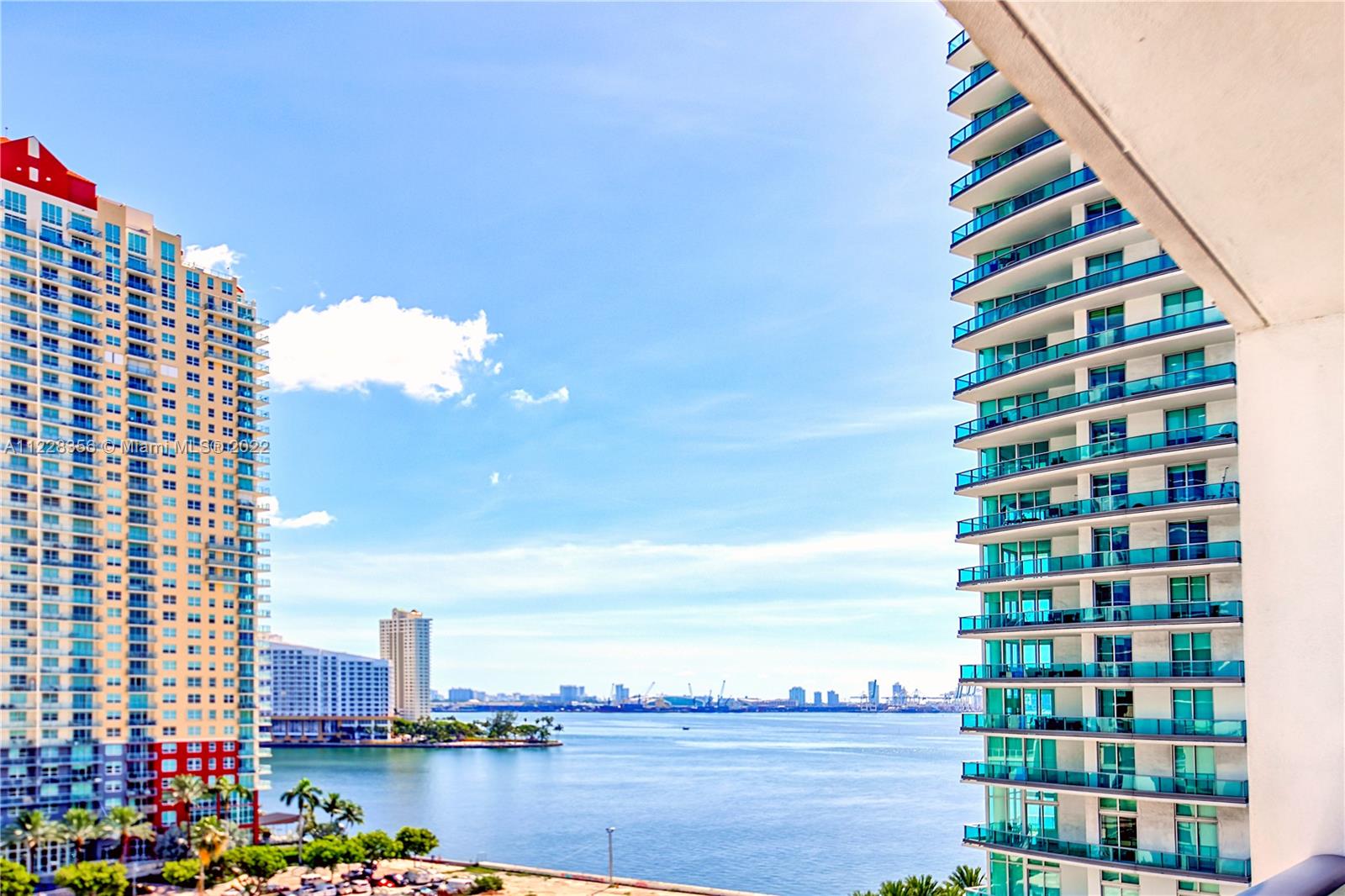 1300 Brickell Bay Dr Unit: 1010