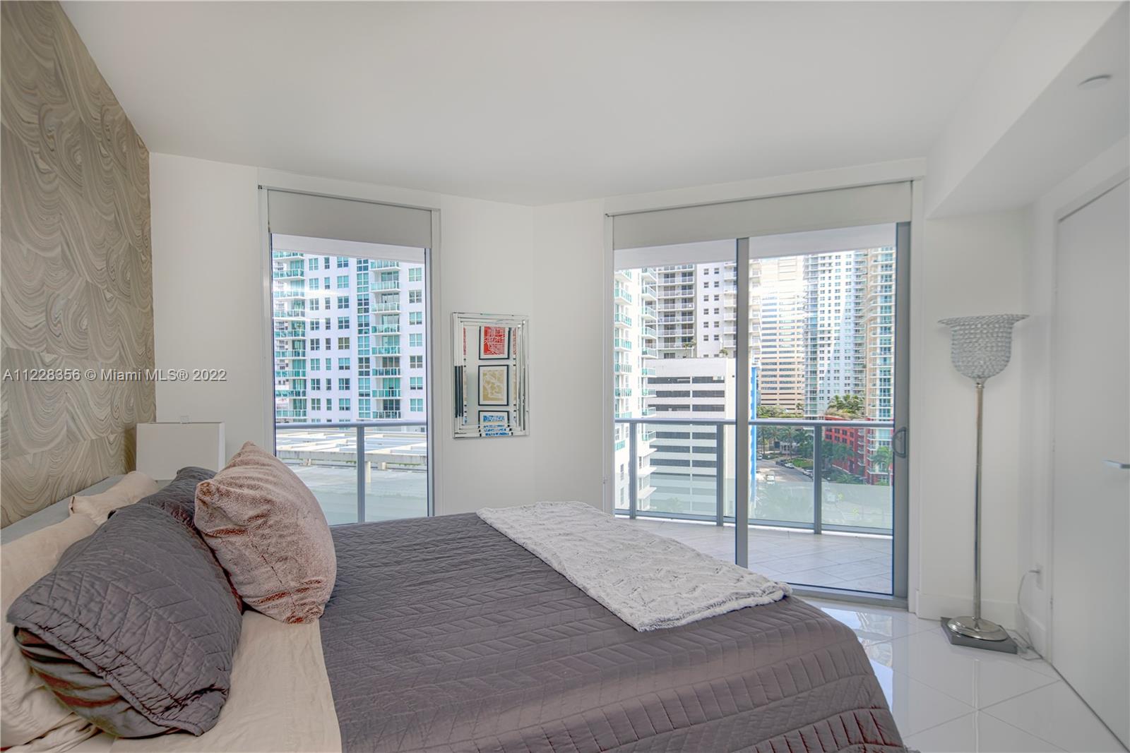 1300 Brickell Bay Dr Unit: 1010
