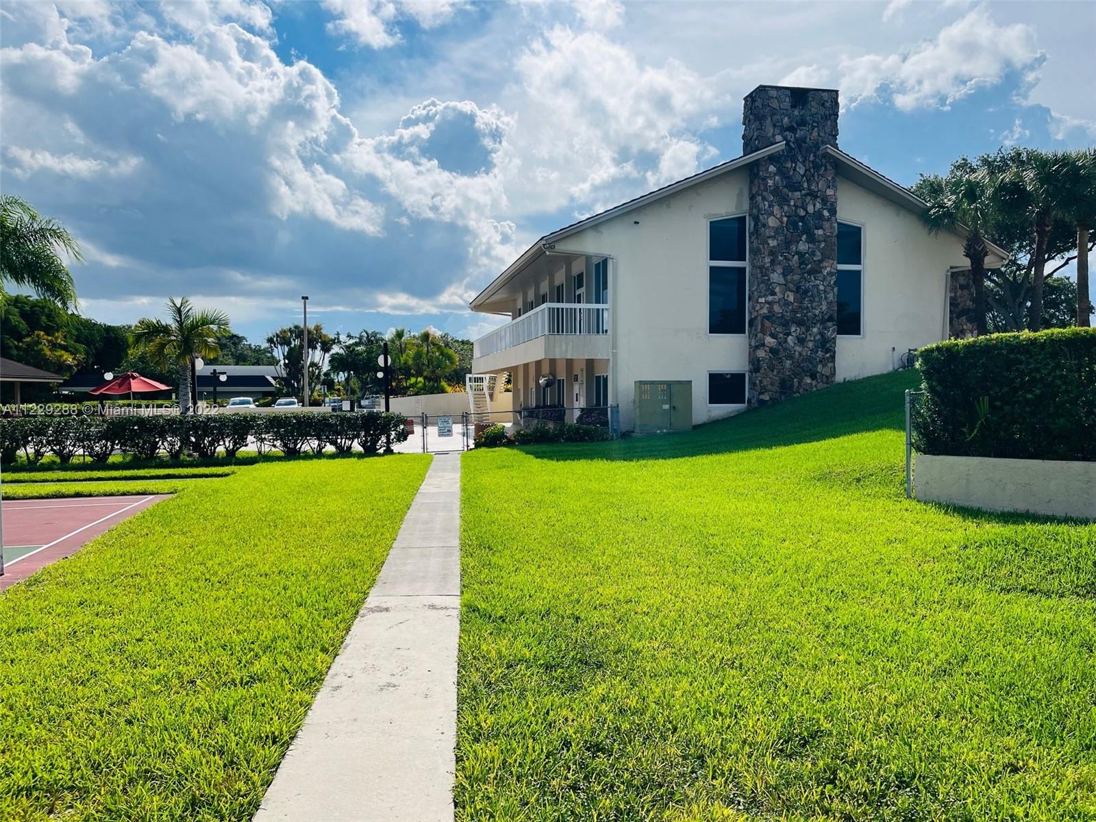 7900 Camino Cir Unit: 408
