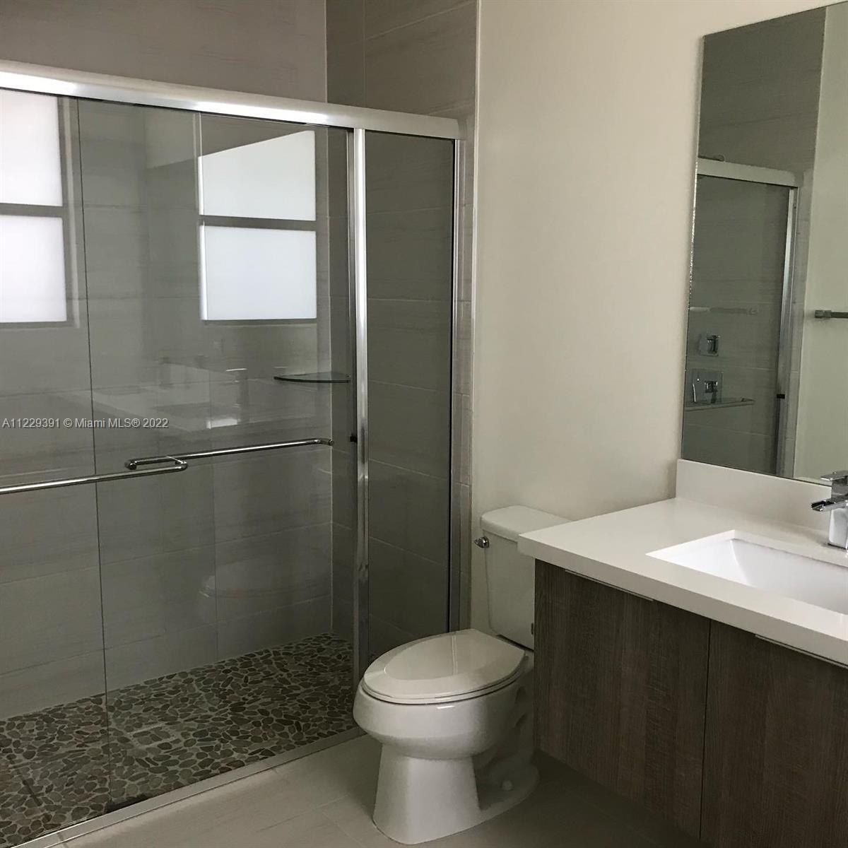 10467 NW 82nd St Unit: 16