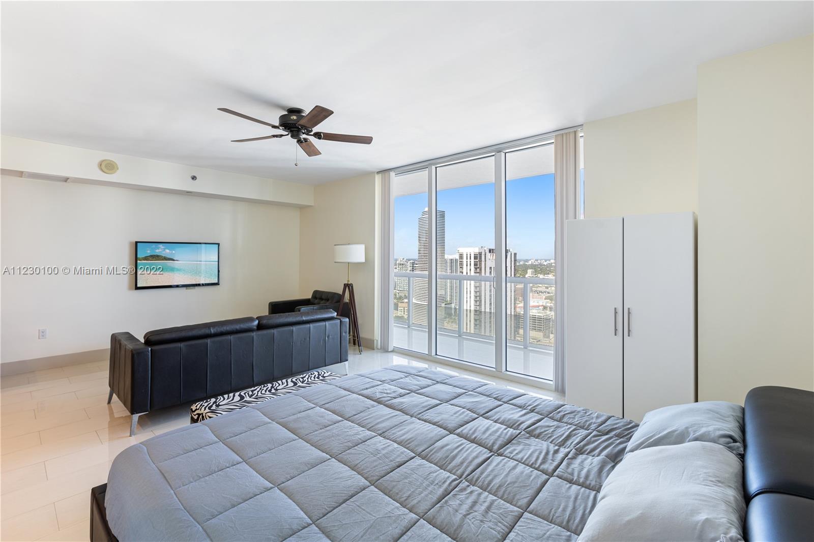 50 Biscayne Blvd Unit: 4303