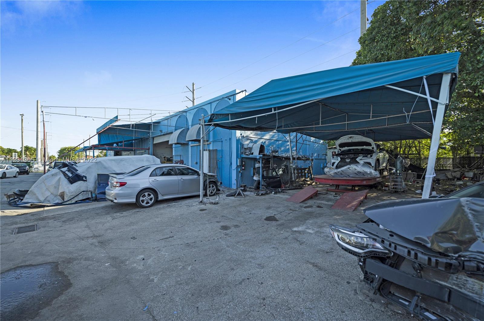 2133 Pembroke Road