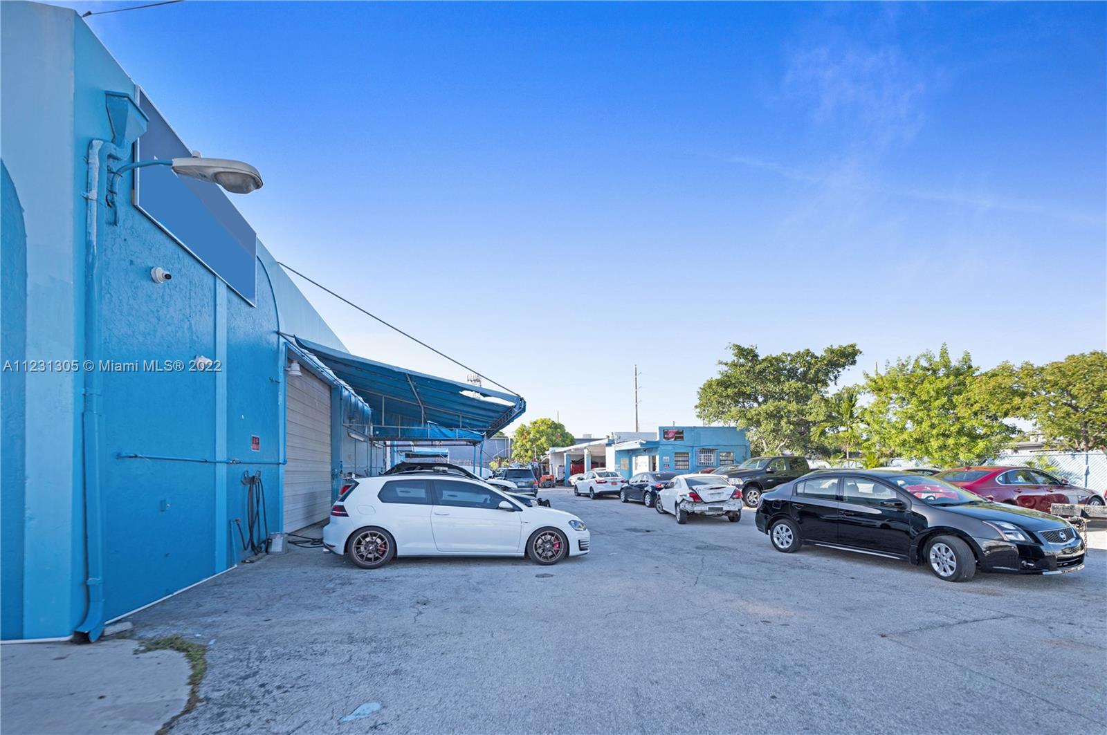 2133 Pembroke Road