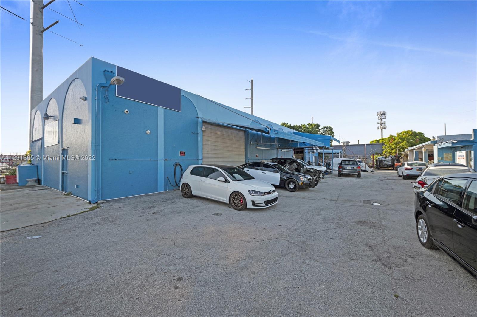 2133 Pembroke Road