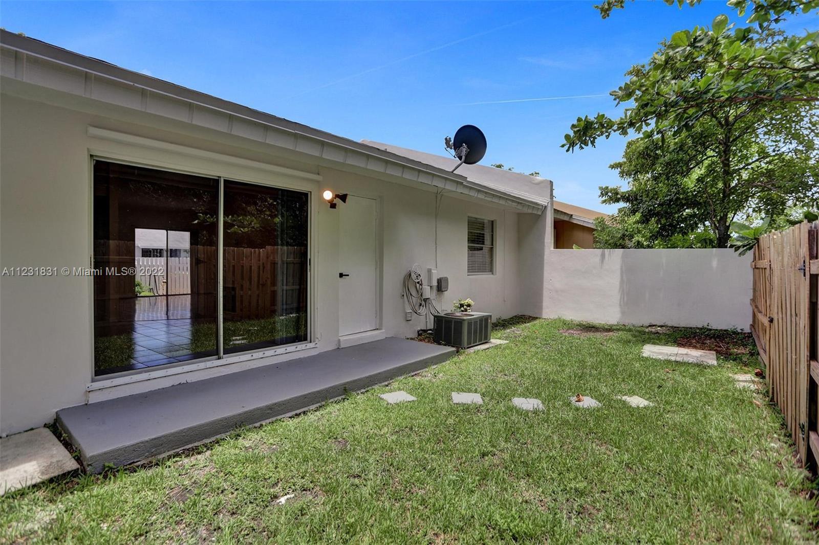 10363 SW 207th Ter Unit: 10363
