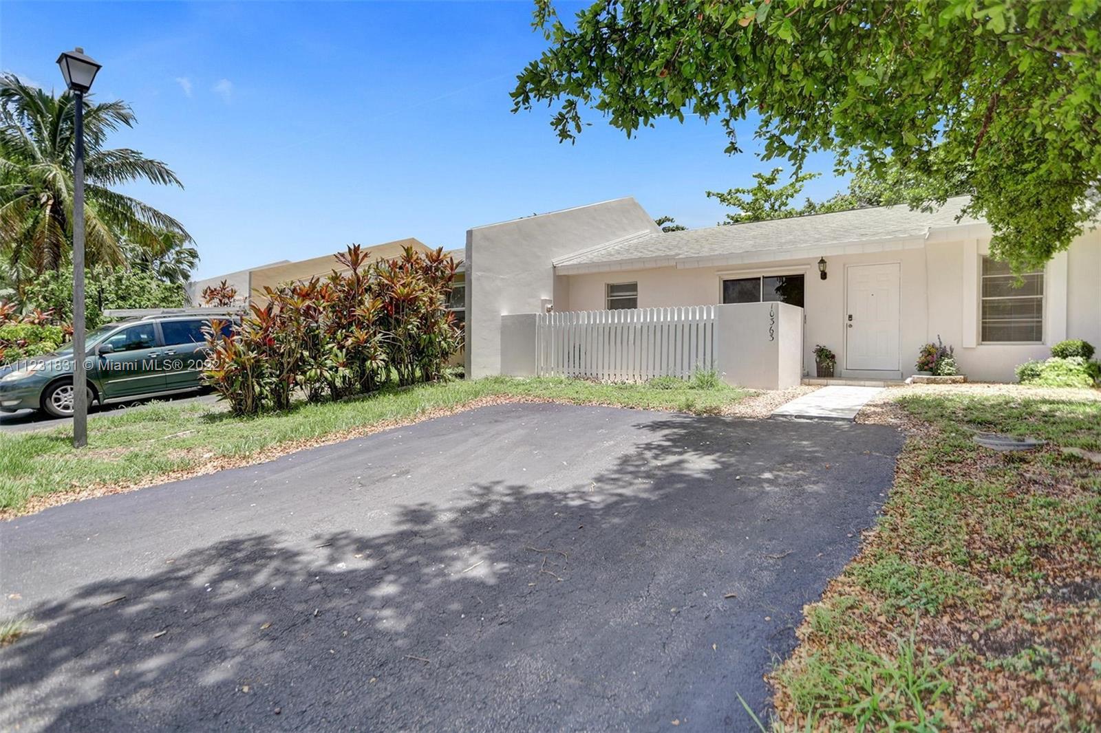 10363 SW 207th Ter Unit: 10363