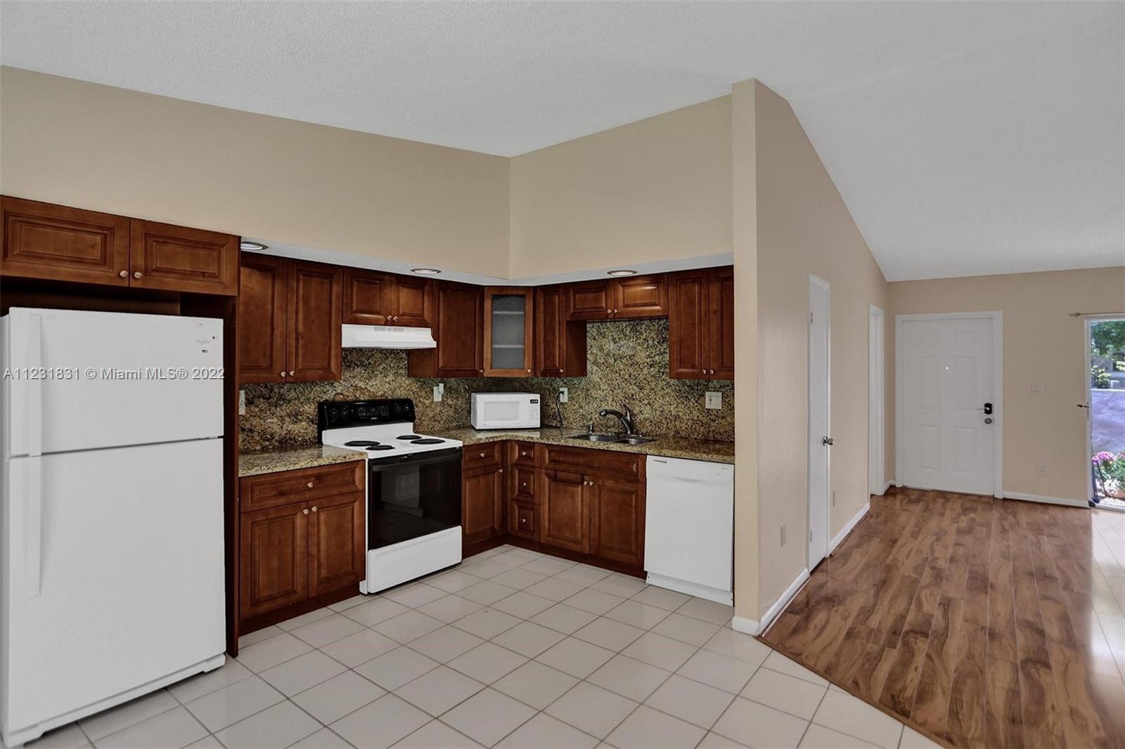 10363 SW 207th Ter Unit: 10363