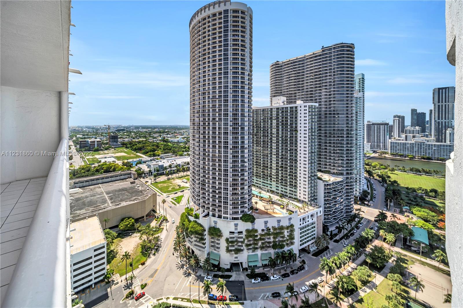 1717 N Bayshore Dr Unit: A-3538