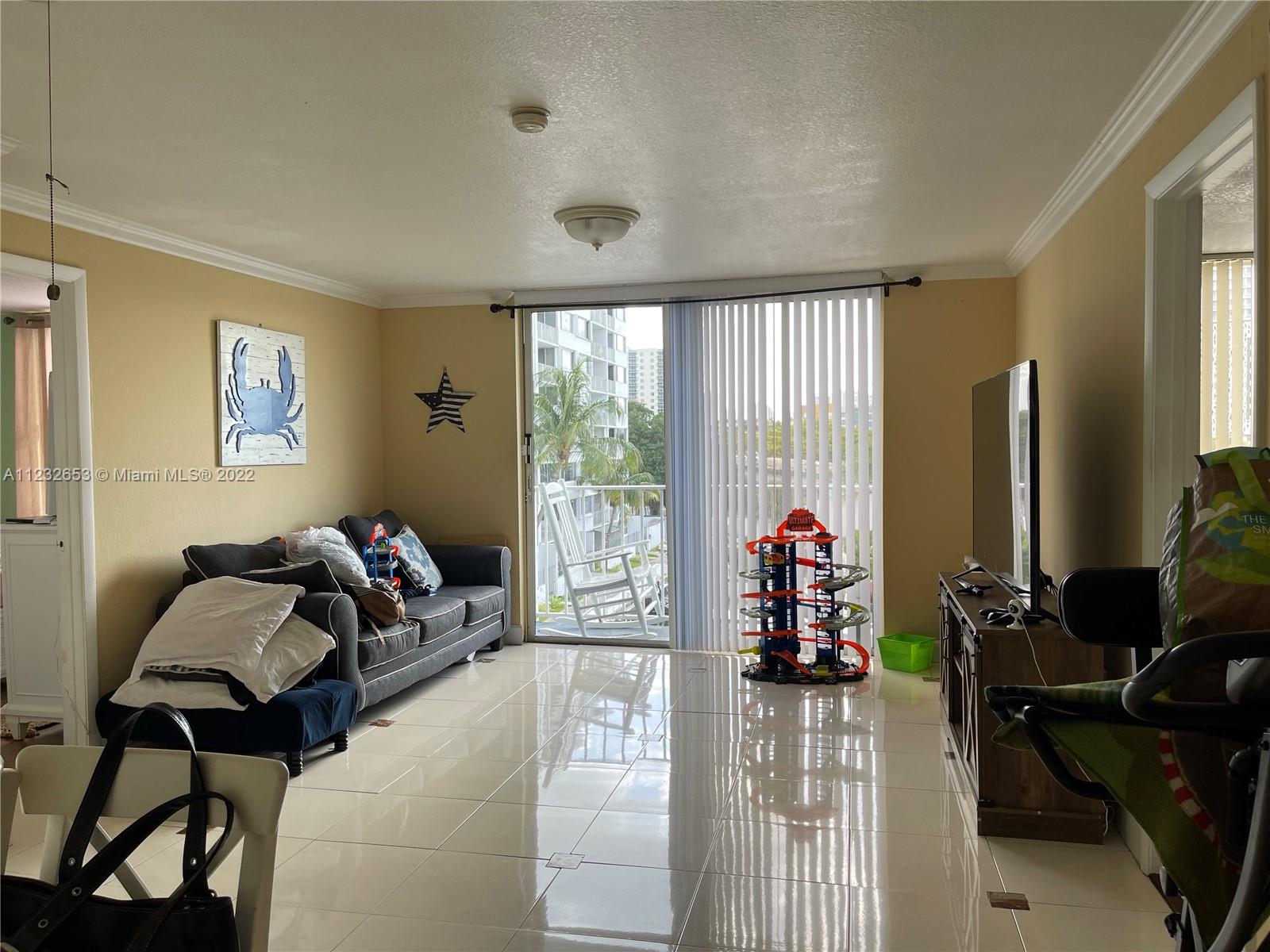 1720 NW North River Dr Unit: 410