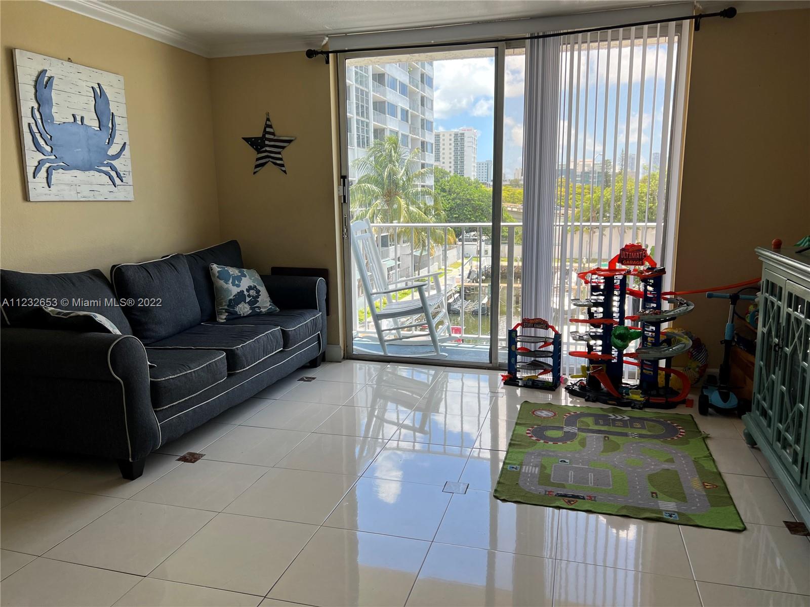 1720 NW North River Dr Unit: 410
