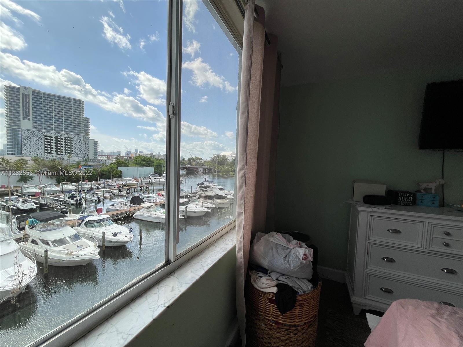 1720 NW North River Dr Unit: 410