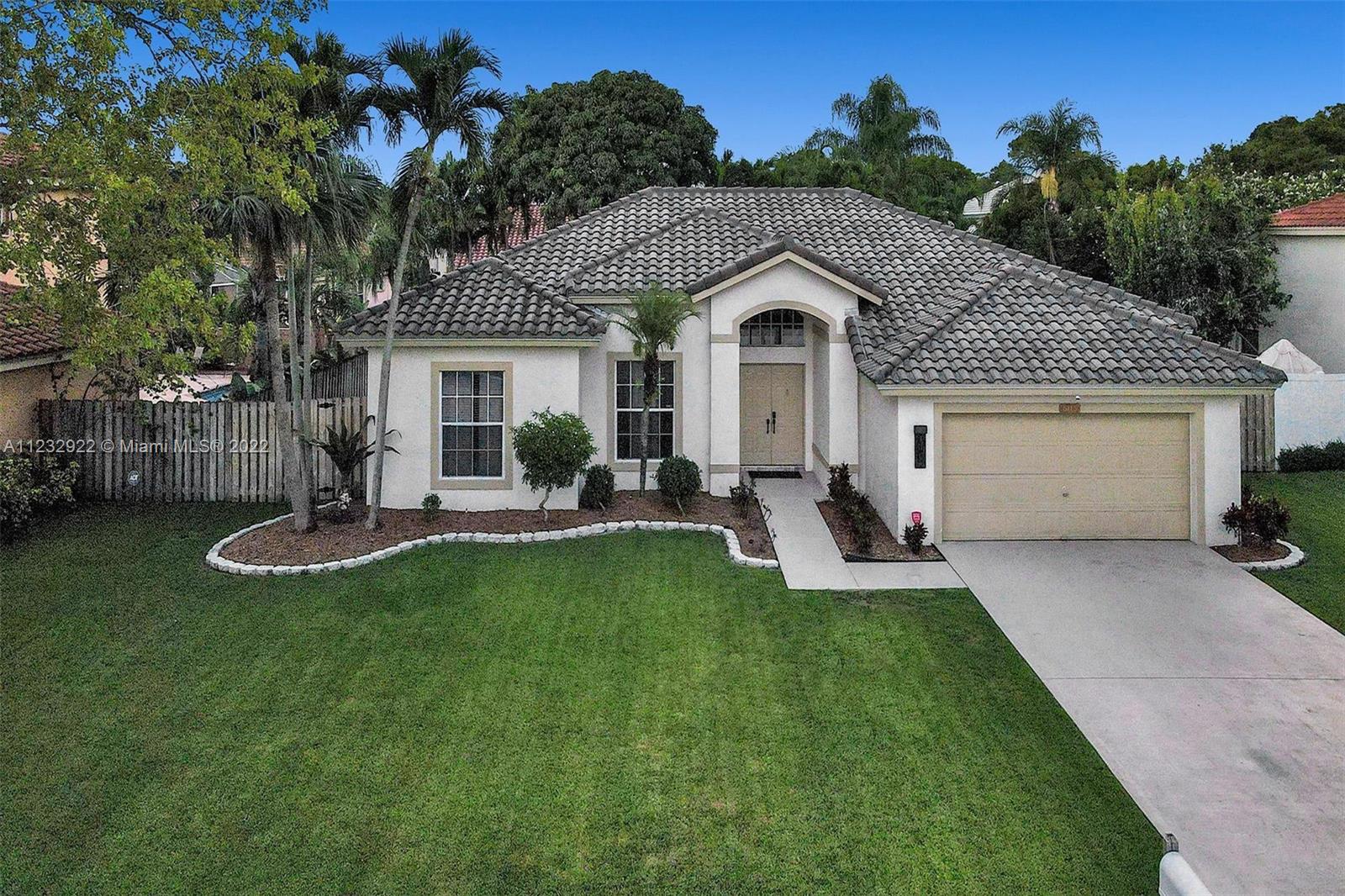 5113 NW 66th Ave