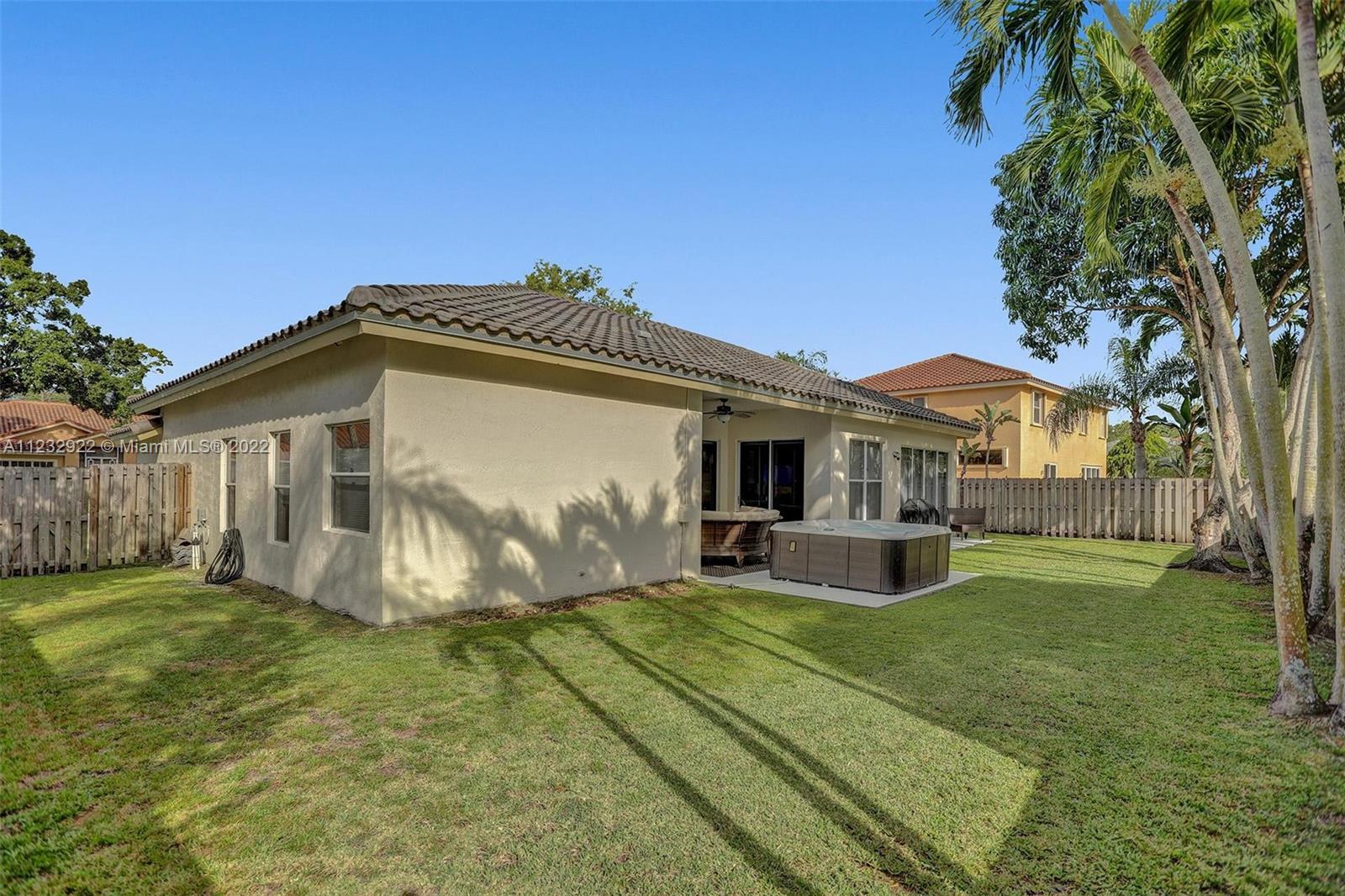 5113 NW 66th Ave