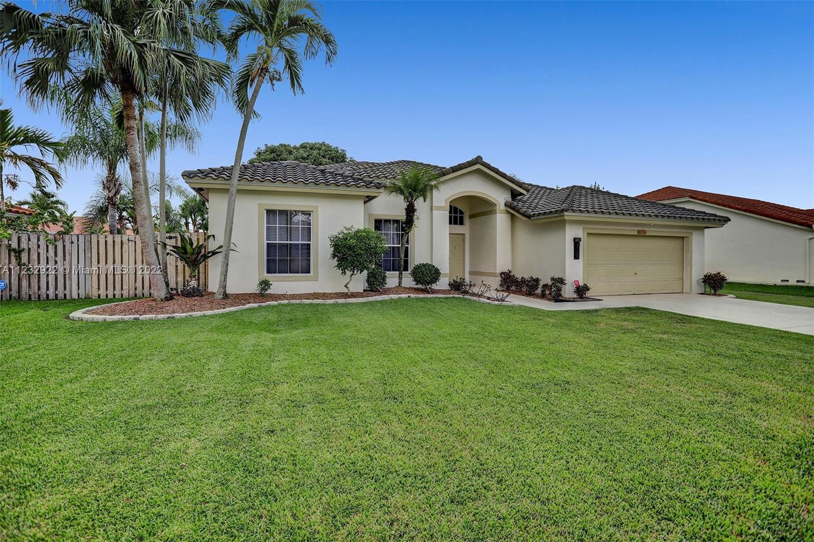 5113 NW 66th Ave