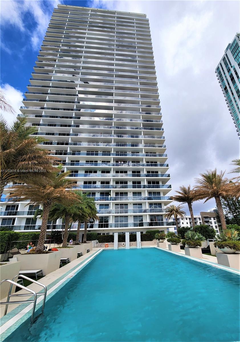 600 NE 27th St Unit: 3403