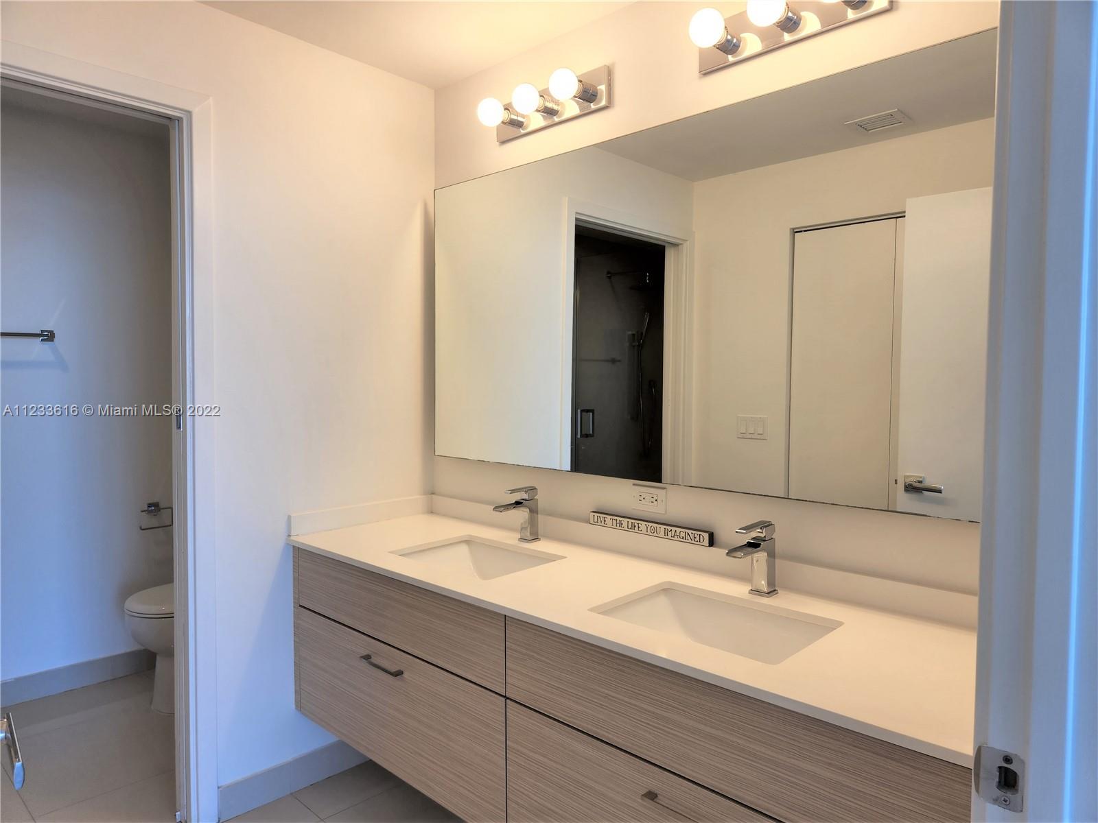 600 NE 27th St Unit: 3403