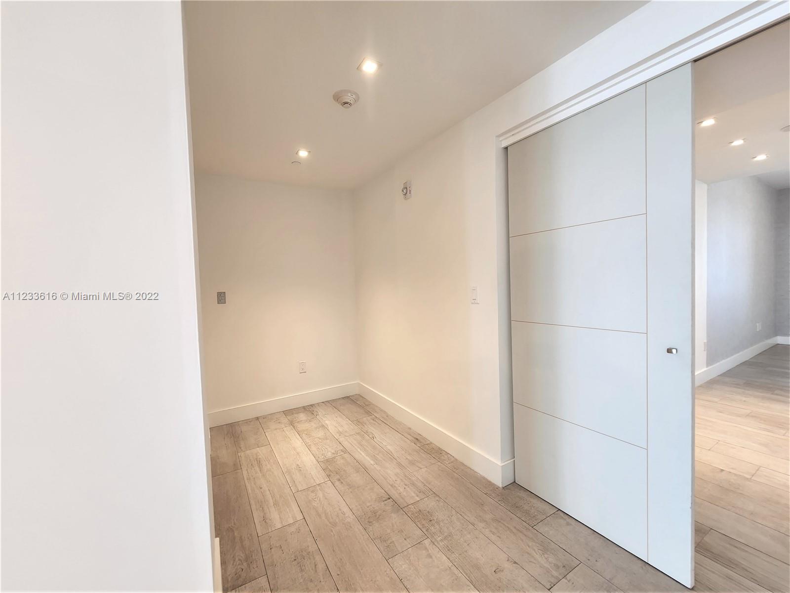 600 NE 27th St Unit: 3403