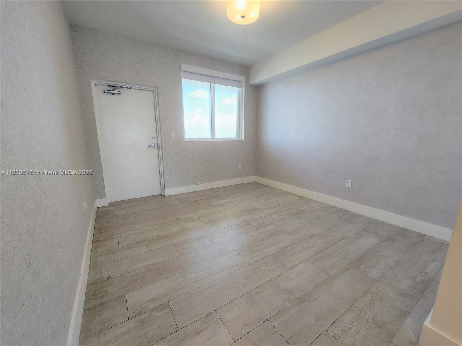 600 NE 27th St Unit: 3403