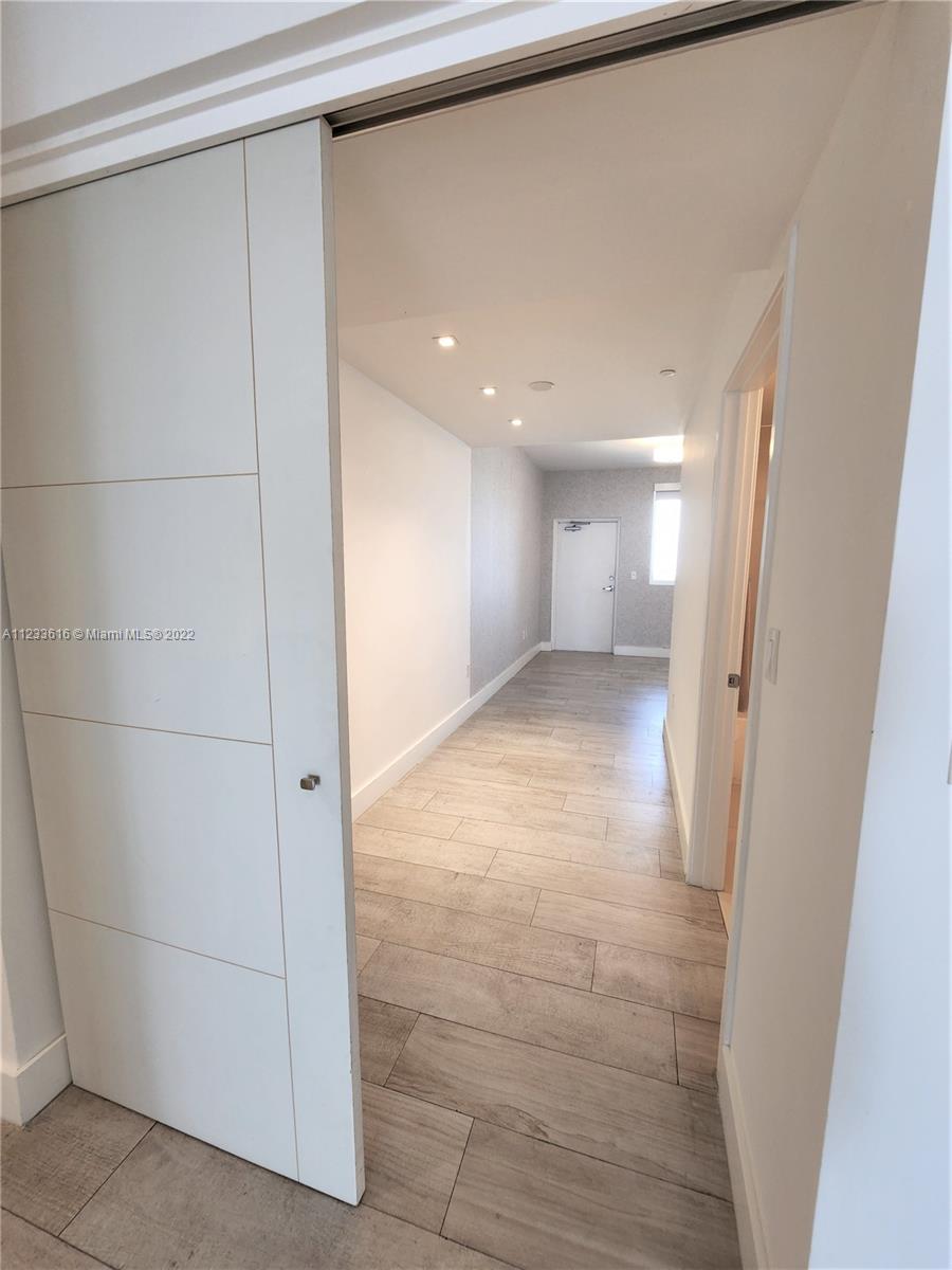 600 NE 27th St Unit: 3403