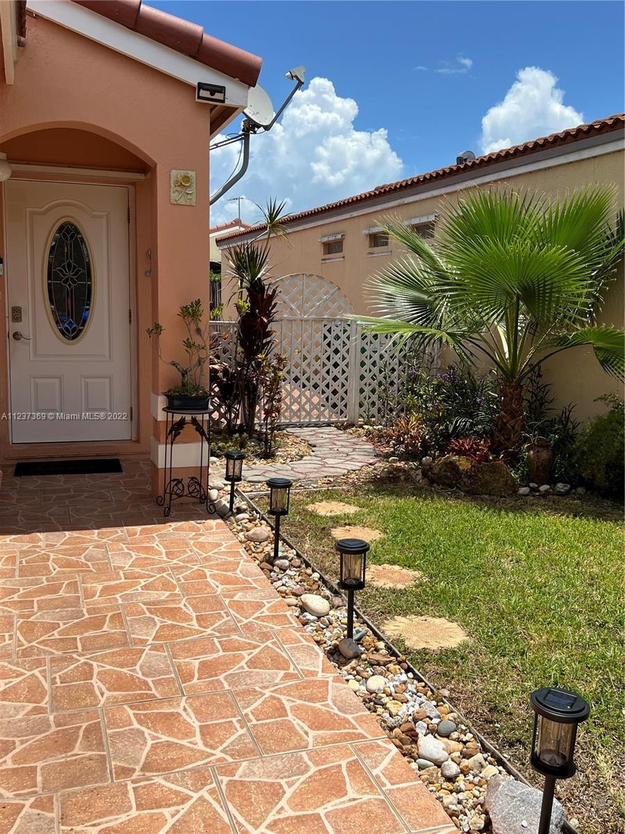 17503 SW 142nd Pl