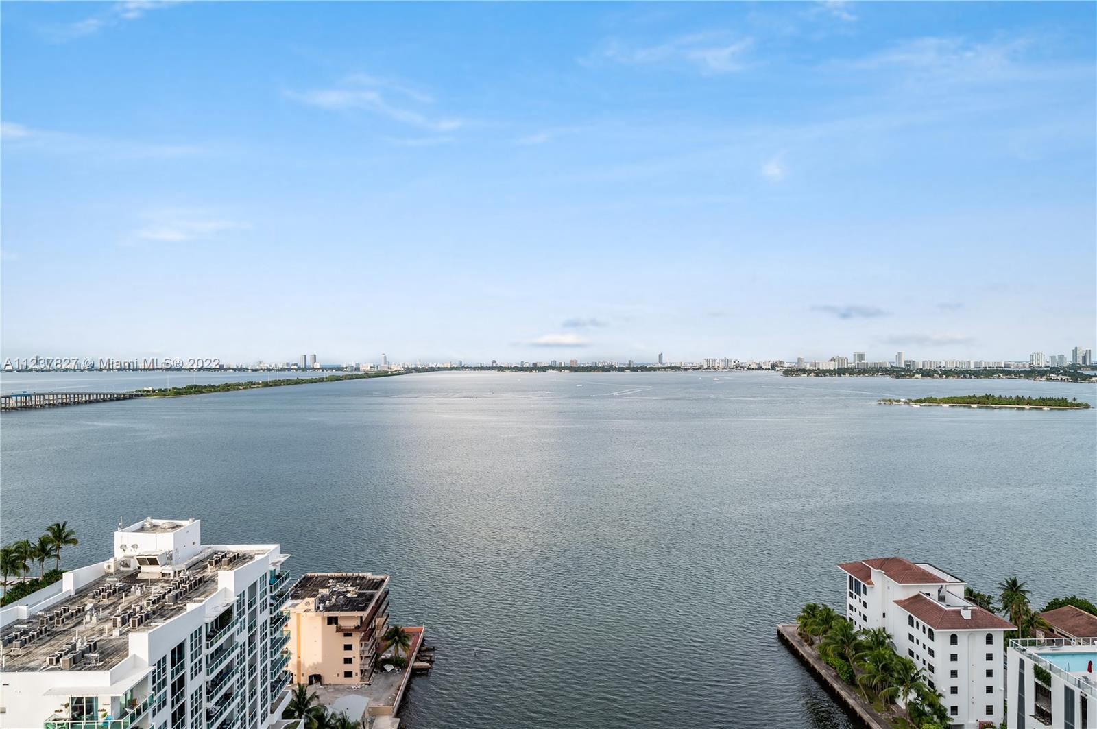 460 NE 28th St Unit: 2103