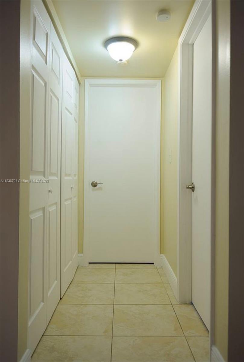 9711 Fontainebleau Blvd Unit: D208