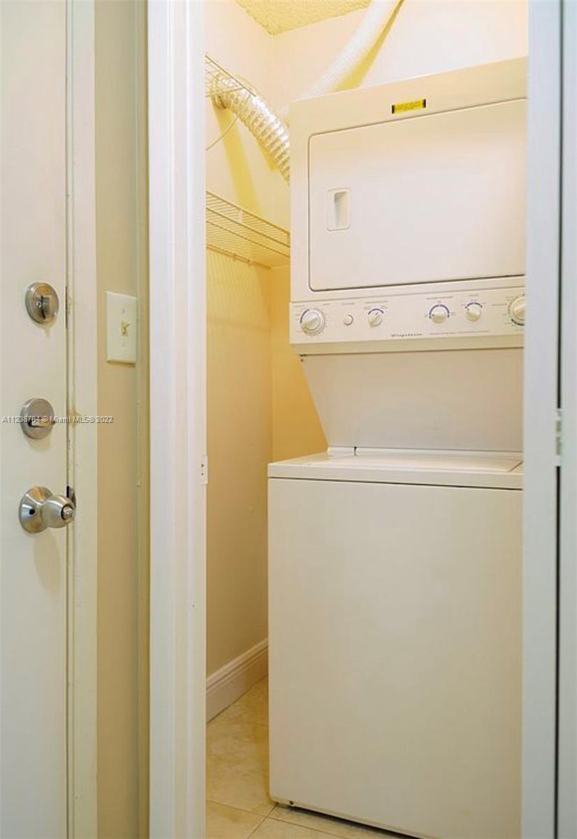 9711 Fontainebleau Blvd Unit: D208