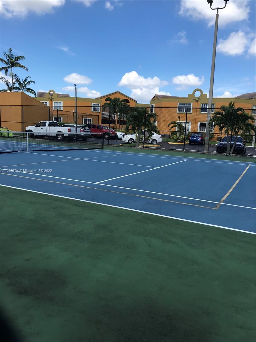 9711 Fontainebleau Blvd Unit: D208