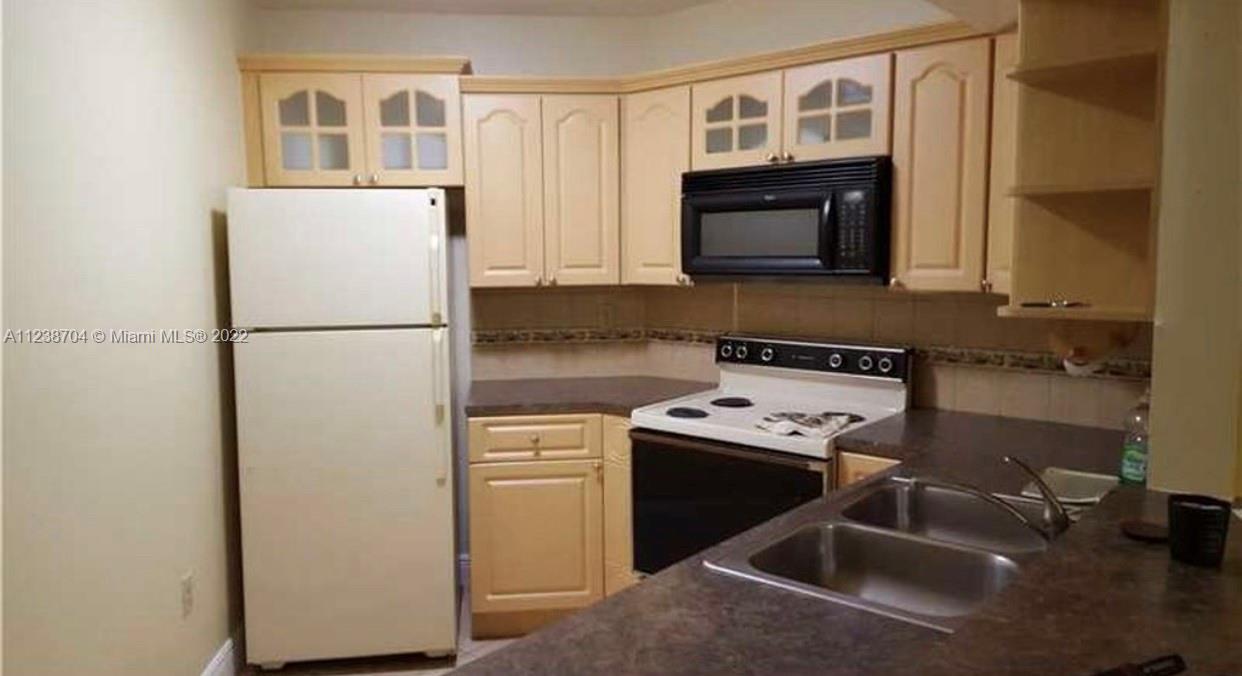 9711 Fontainebleau Blvd Unit: D208