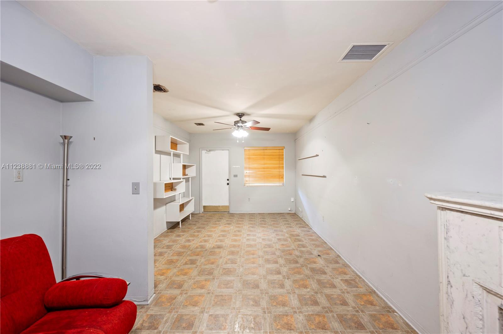 2965 Shipping Ave Unit: 2965