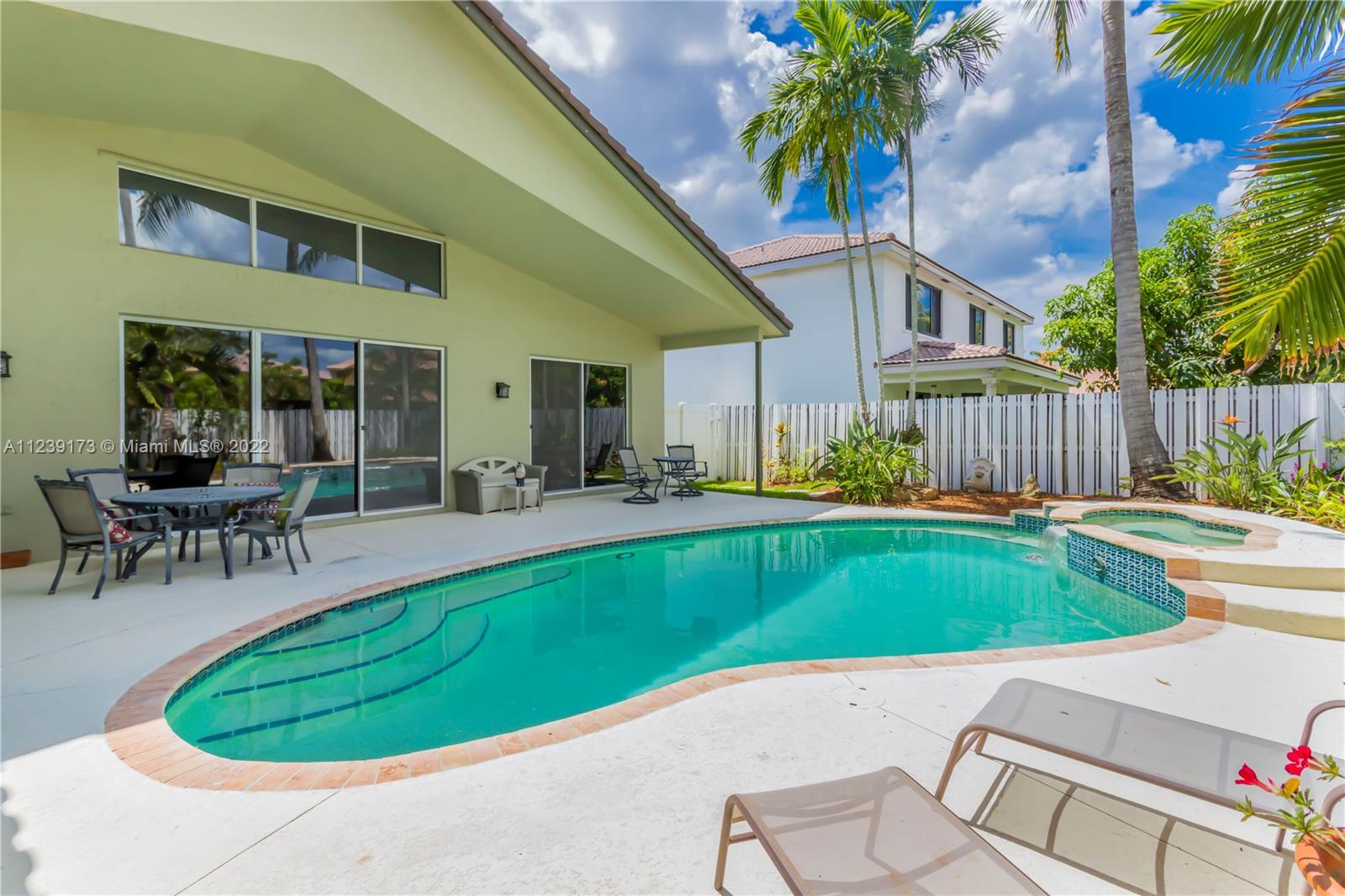 2305 SW 183rd Ter
