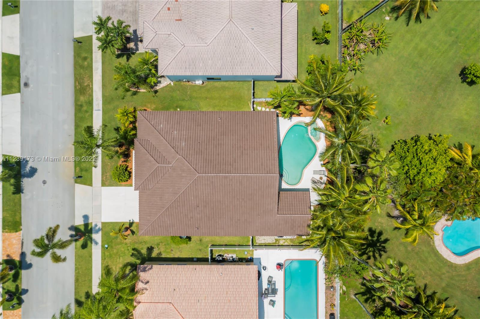 2305 SW 183rd Ter
