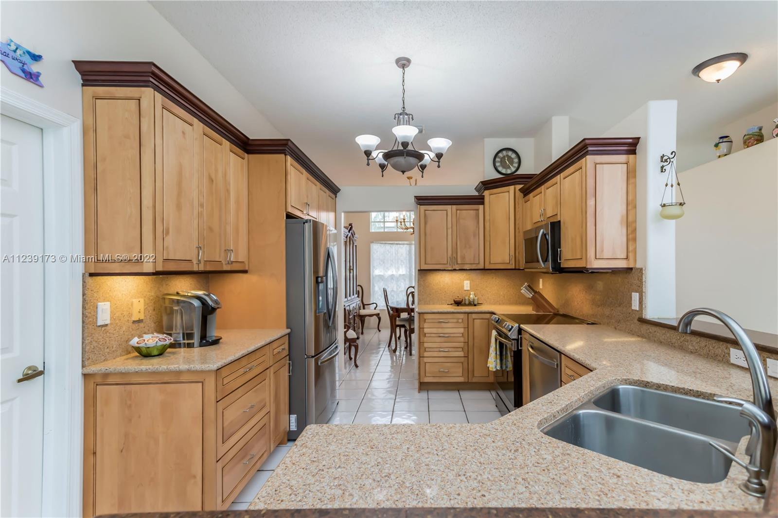 2305 SW 183rd Ter